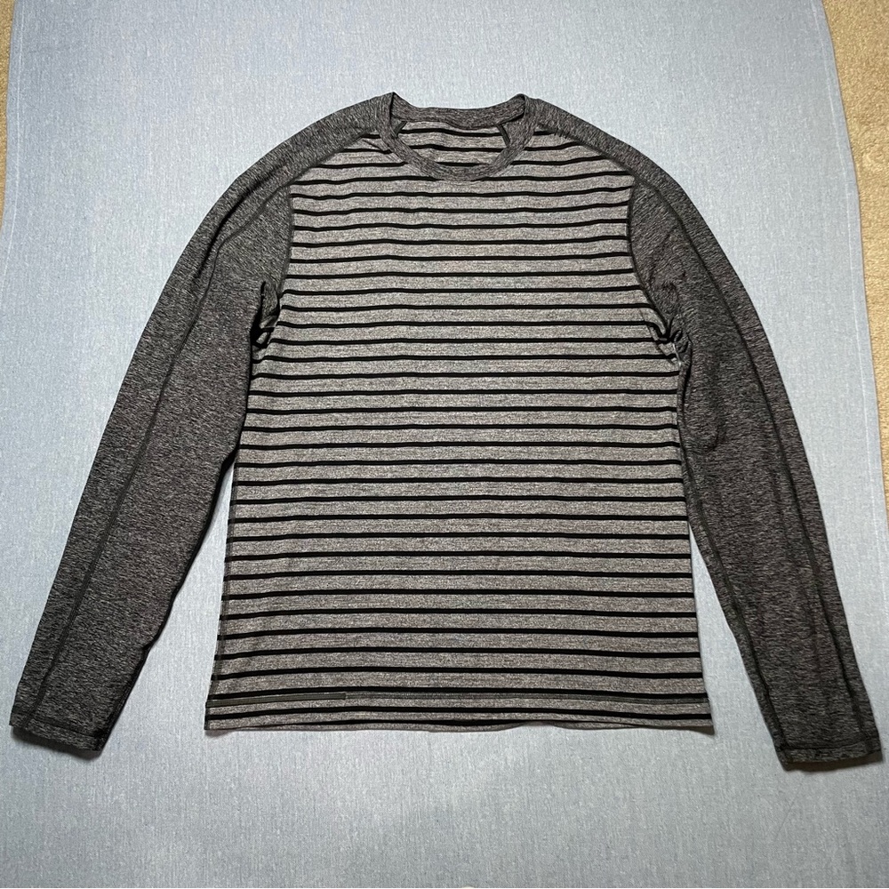 Lululemon Men’s Surge Warm Crew Size XXL - Picture 2 of 4